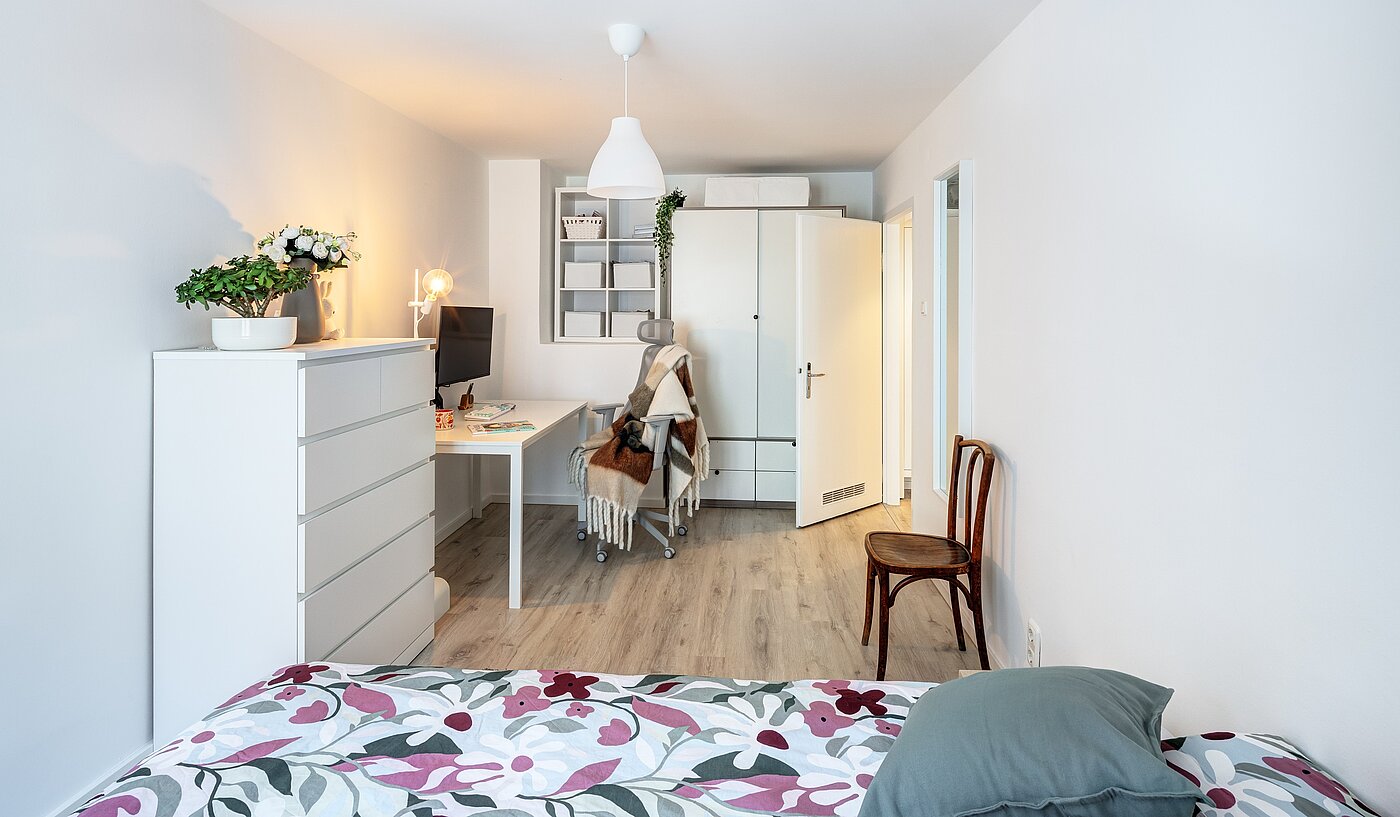 Квартира в многоэтажно доме с 2 комнатами | München-Sendling | 70220 | Schlafzimmer