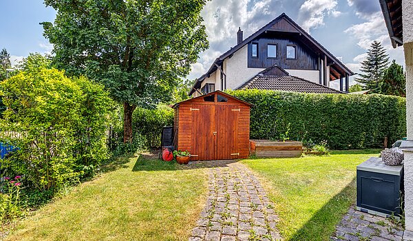 Угловой террасный дом с 6 комнатами | Germering | 70033 | Zugang zum Garten