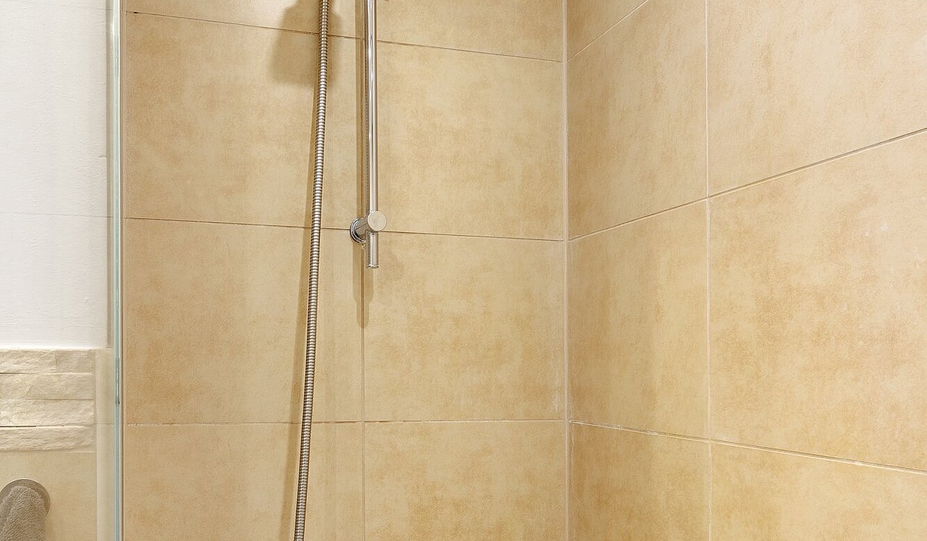 Квартира в многоэтажно доме с 2 комнатами | München-Pasing | 2108ML1 | ...mit Badewanne