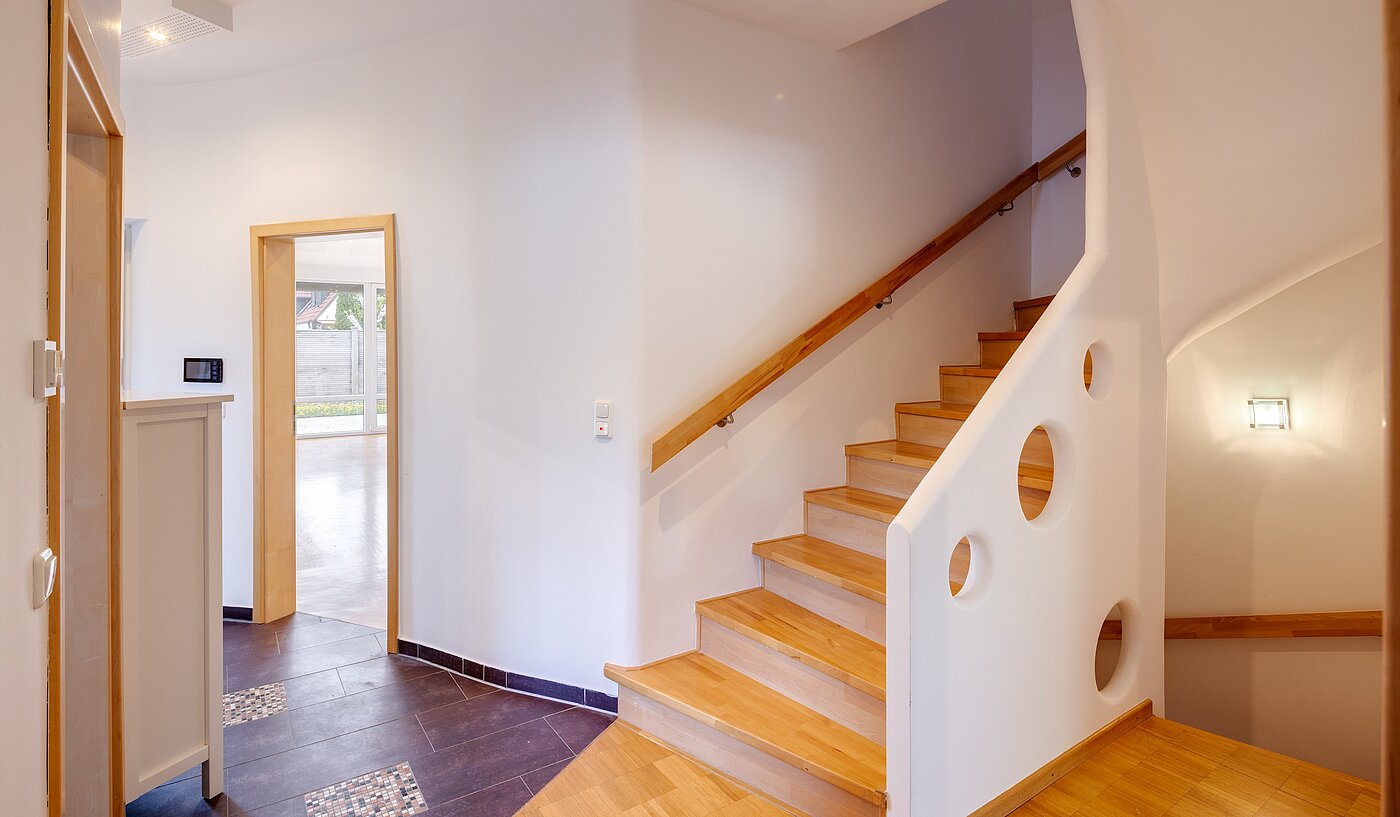 Половина двухквартирного жилого дома с 6.5 комнатами | Unterschleißheim | 70122 | Auf dem Weg...