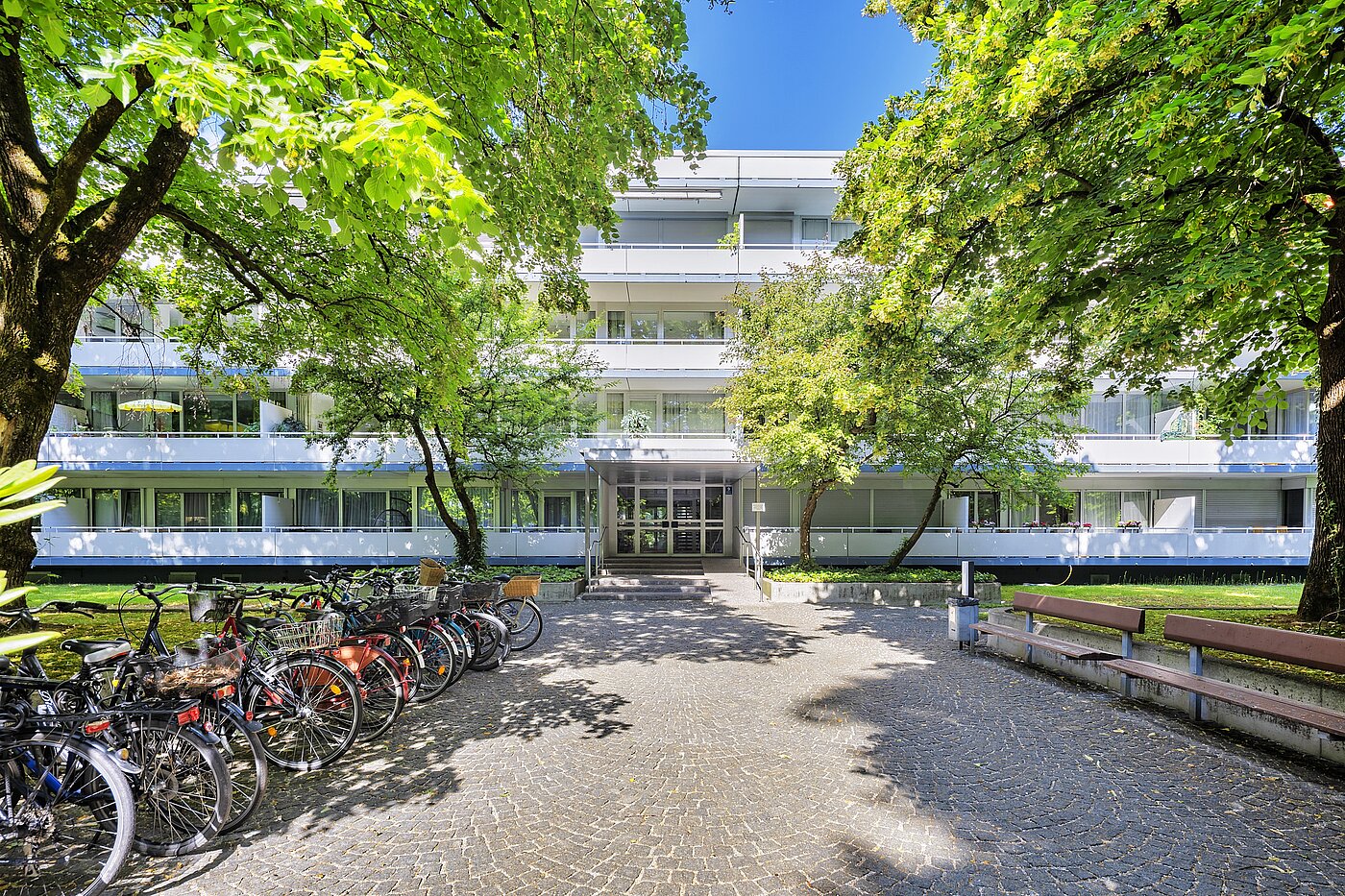Квартира в многоэтажно доме с 3.5 комнатами | München-Bogenhausen | 70267 | Hausansicht