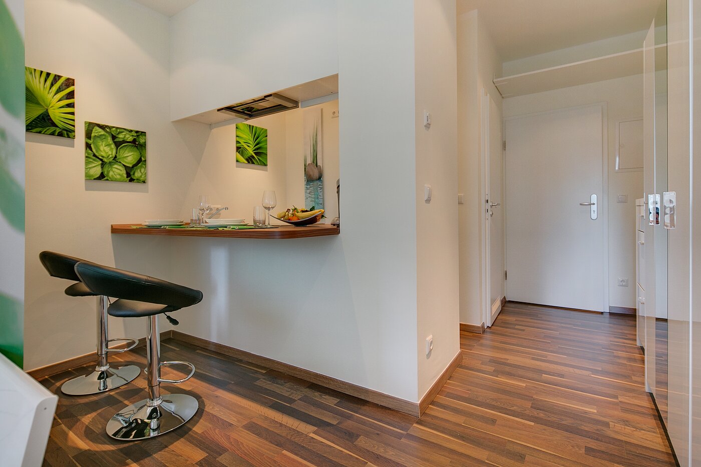 Плоский с 4 комнатами | München-Neuhausen | 70471 | ...mit Theke zur Küche