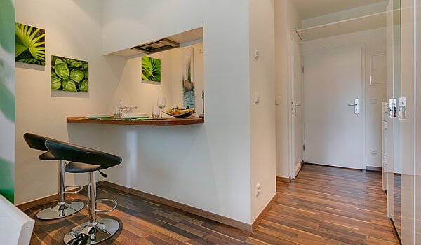 Плоский с 4 комнатами | München-Neuhausen | 70471 | ...mit Theke zur Küche