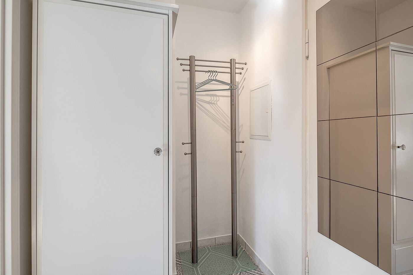 Квартира в многоэтажно доме с 1 комнатная | München | 70073 | Eingangsbereich