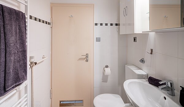 Apartment с 1 комнатная | München-Forstenried | 70190 | Geschmackvolles Bad...