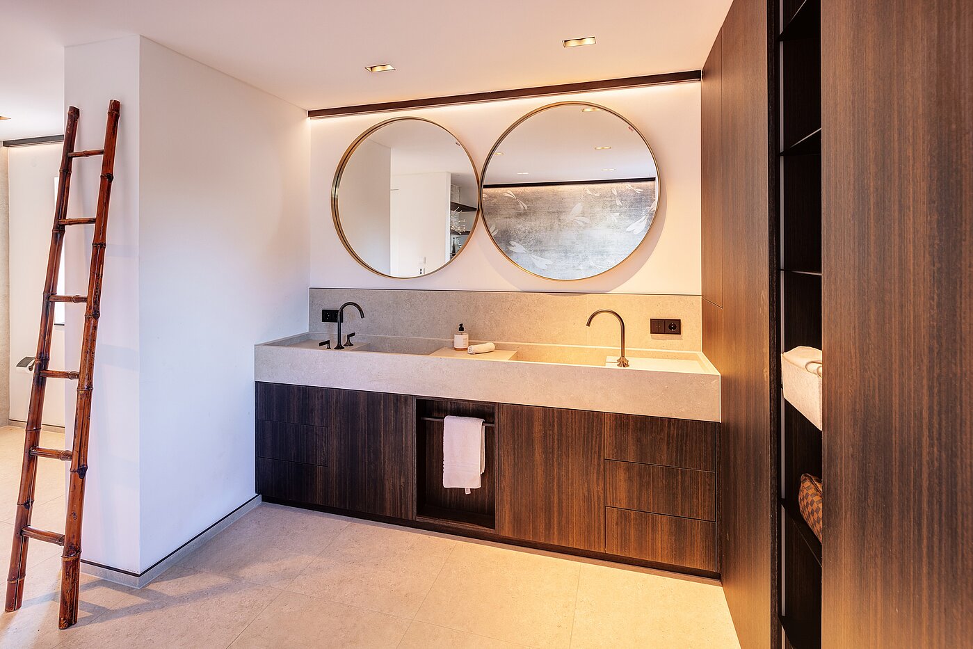 Угловой террасный дом с 6 комнатами | München-Trudering | 70191 | ...Waschtisch,...