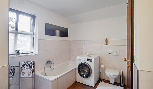 Особняк с 4 комнатами | Neubiberg | 70429 | ...