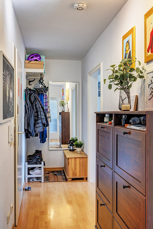 Квартира в многоэтажно доме с 3 комнатами | München-Trudering | 70443 | ...Ausreichend Stauraum