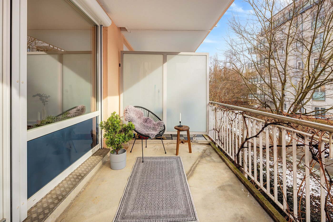 Квартира в многоэтажно доме с 2 комнатами | München-Bogenhausen | 70396 | ...mit Südostausrichtung