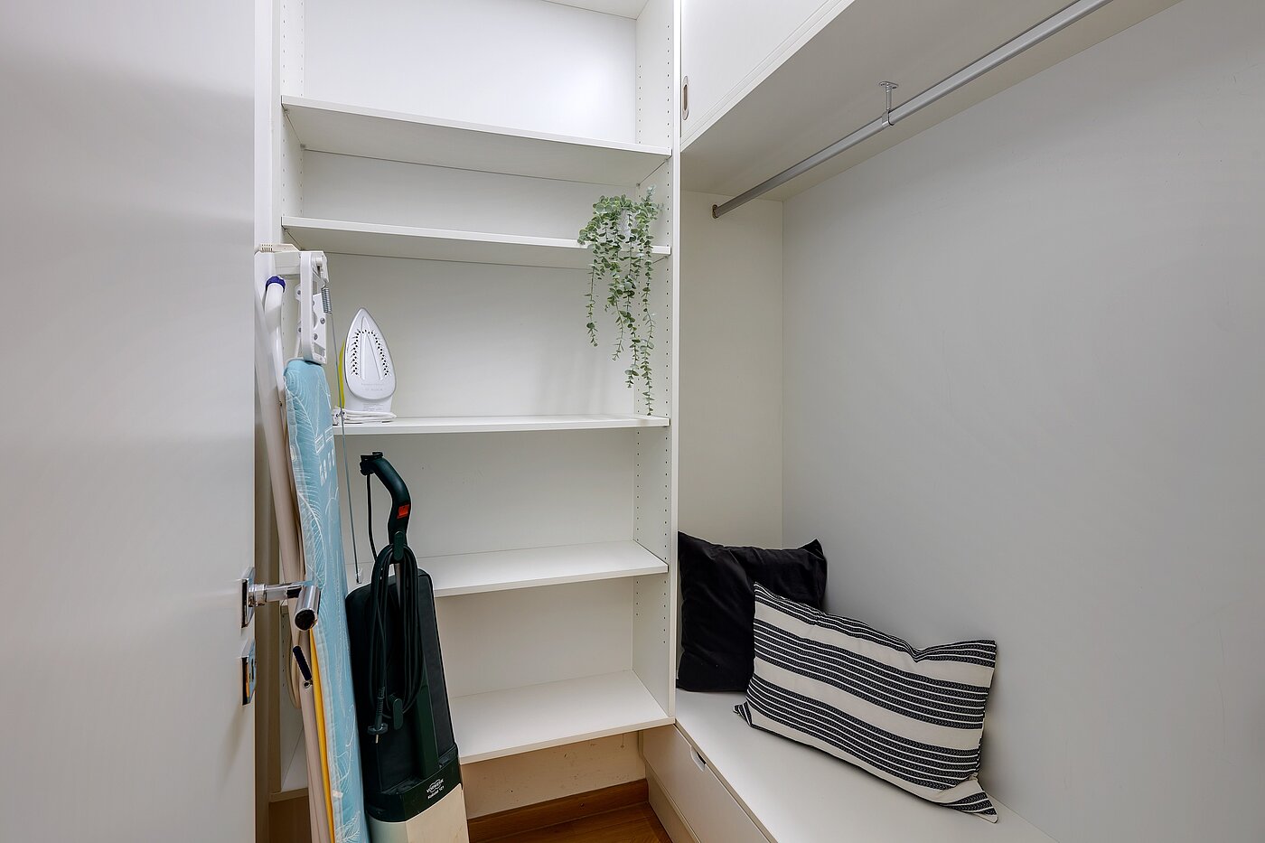 Квартира в многоэтажно доме с 2 комнатами | München-Schwabing | 2208ML2 | Praktischer Abstellraum