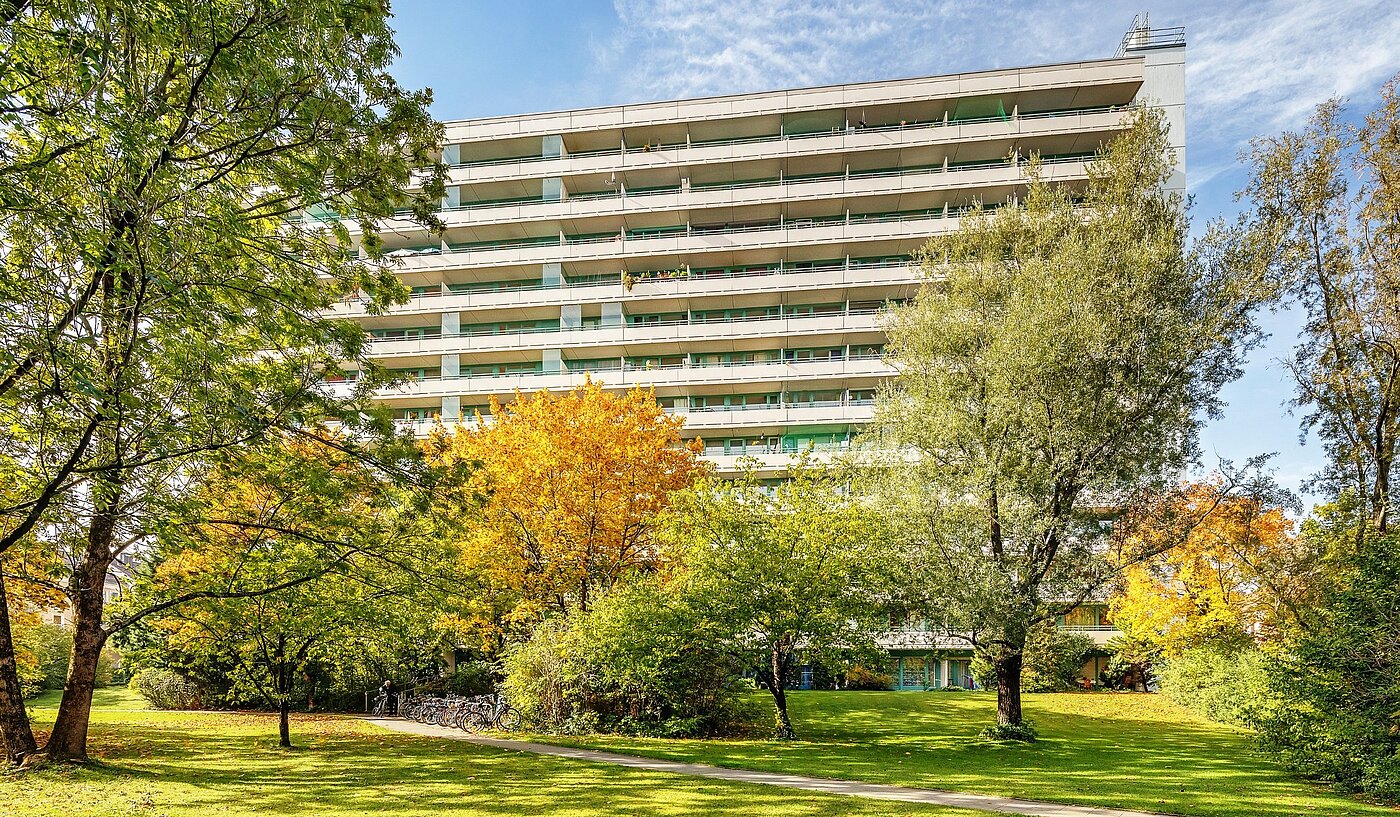 Квартира в многоэтажно доме с 2 комнатами | München-Sendling-Westpark | 2010ML9 | Ansicht Fassade