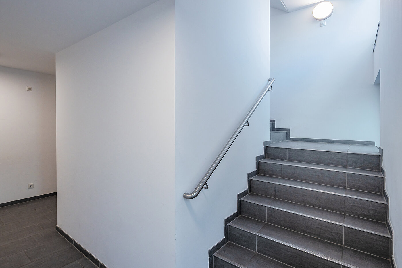 Penthouse с 2 комнатами | München-Bogenhausen | 70385 | Treppenhaus mit...