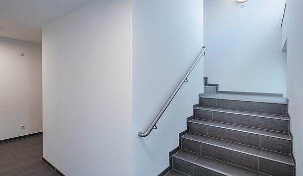 Penthouse с 2 комнатами | München-Bogenhausen | 70385 | Treppenhaus mit...