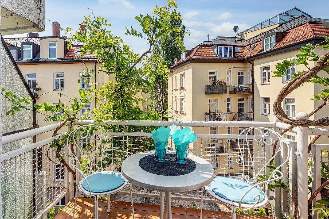 Квартира в многоэтажно доме с 2 комнатами | München-Schwabing | 70434 | ...mit Balkon und...
