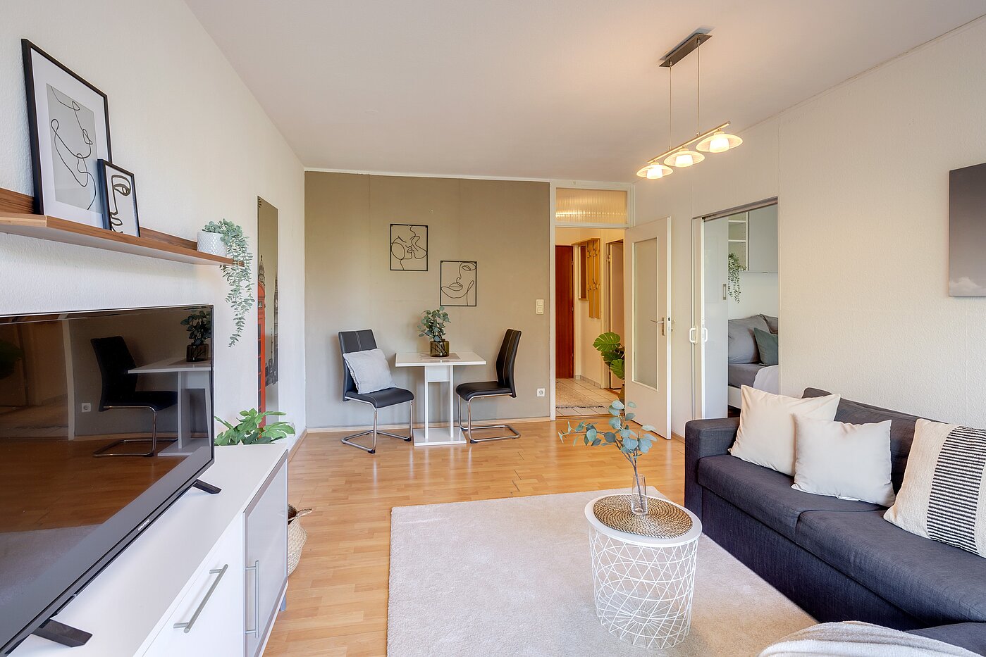 Квартира в многоэтажно доме с 2 комнатами | München-Sendling-Westpark | 2204ML2 | ...mit Platz zum Essen