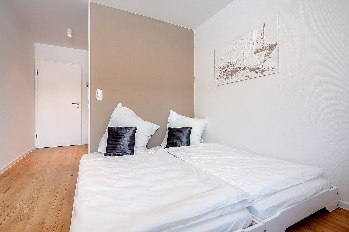 Квартира в многоэтажно доме с 1 комнатная | München-Trudering | 2011ML4 | ...Platz für Besuch