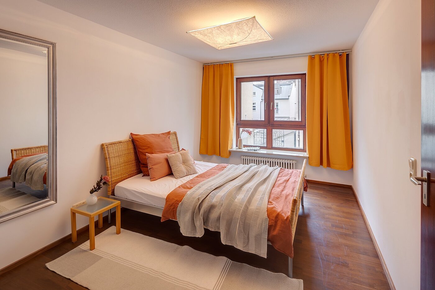 Квартира в многоэтажно доме с 2 комнатами | München-Neuhausen | 2012ML5 | Geräumiges Schlafzimmer...