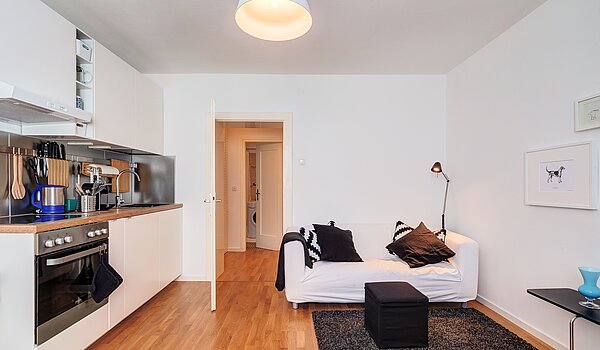 Квартира в многоэтажно доме с 2 комнатами | München-Maxvorstadt | 70398 | Wohn- und Essbereich