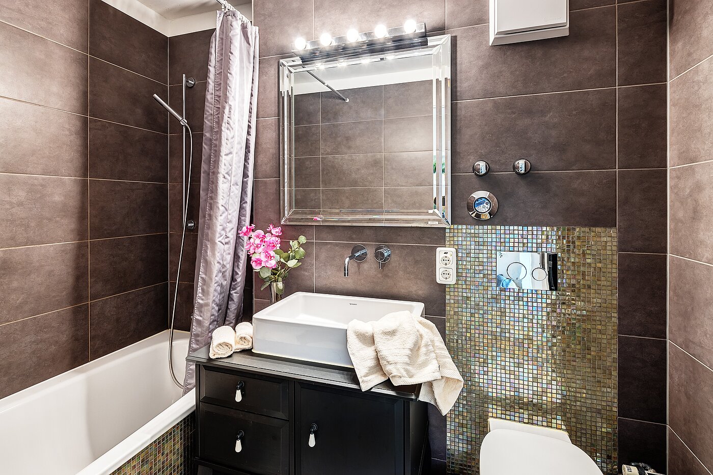 Квартира в многоэтажно доме с 1.5 комнатами | München-Bogenhausen | 2203ML2 | ... mit Badewanne