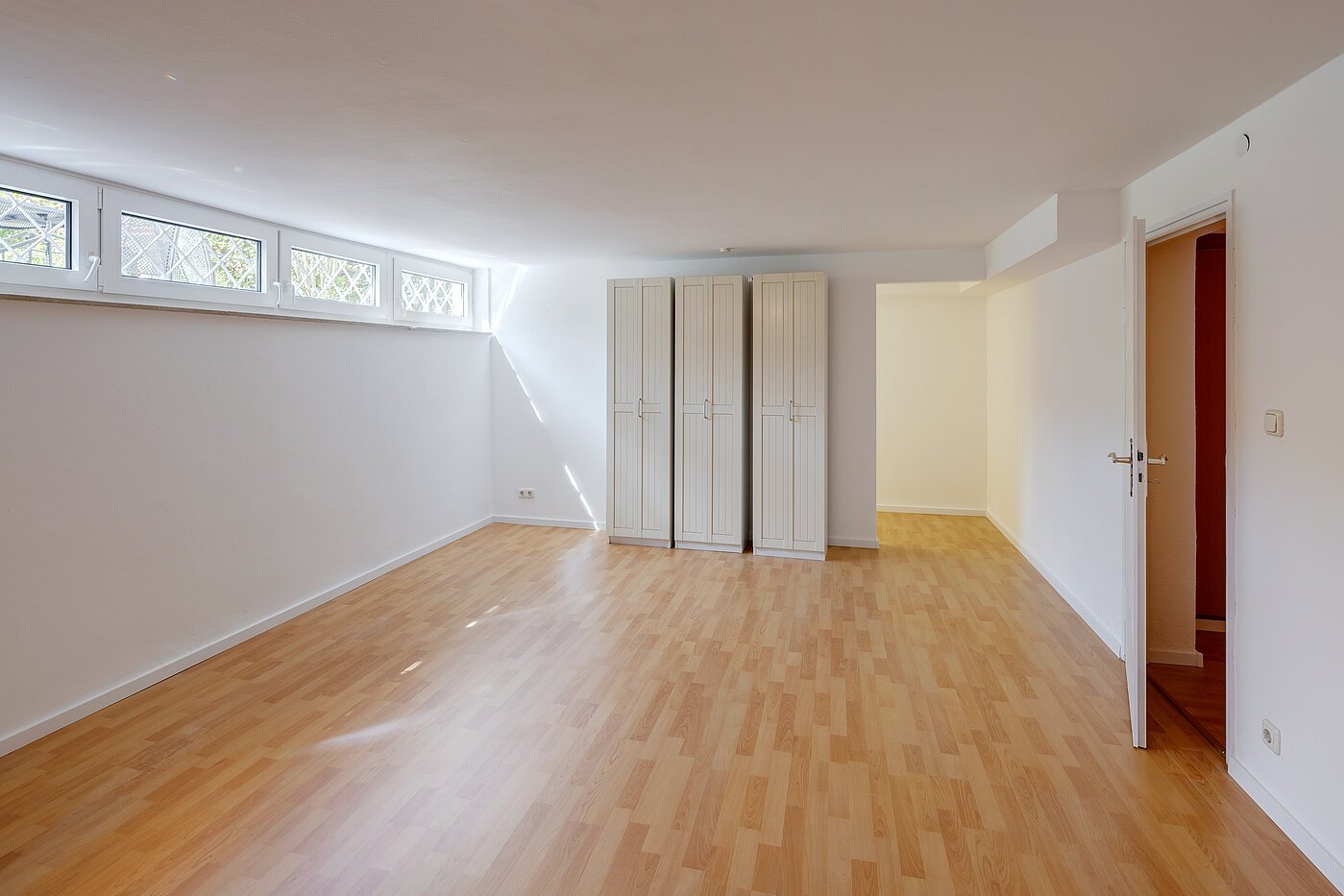 Половина двухквартирного жилого дома с 4 комнатами | München-Solln | 70120 | Hobbyraum/Büro