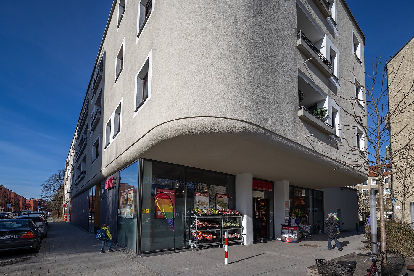 Квартира в многоэтажно доме с 2.5 комнатами | München-Sendling-Westpark | 2201ML6 | Alles in der Nähe