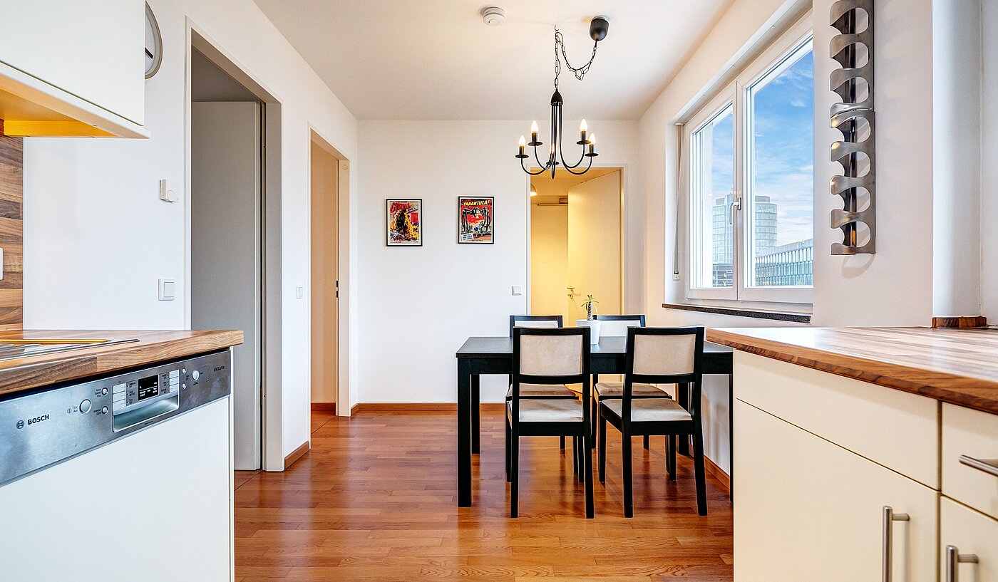 Квартира в многоэтажно доме с 2.5 комнатами | 70020 | ...mit Fenster und Platz zum Essen