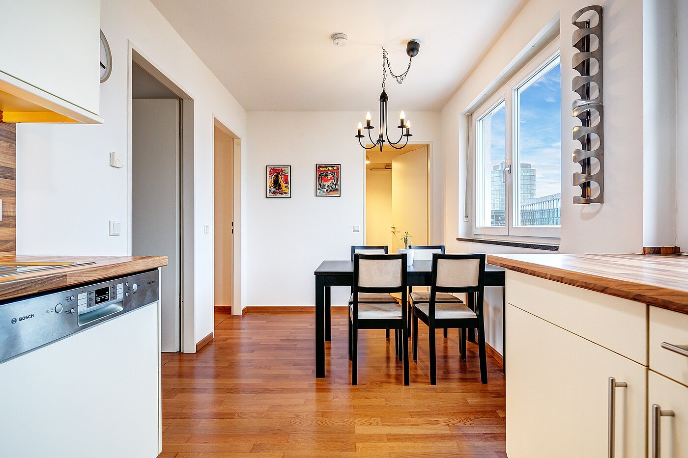 Квартира в многоэтажно доме с 2.5 комнатами | 70020 | ...mit Fenster und Platz zum Essen