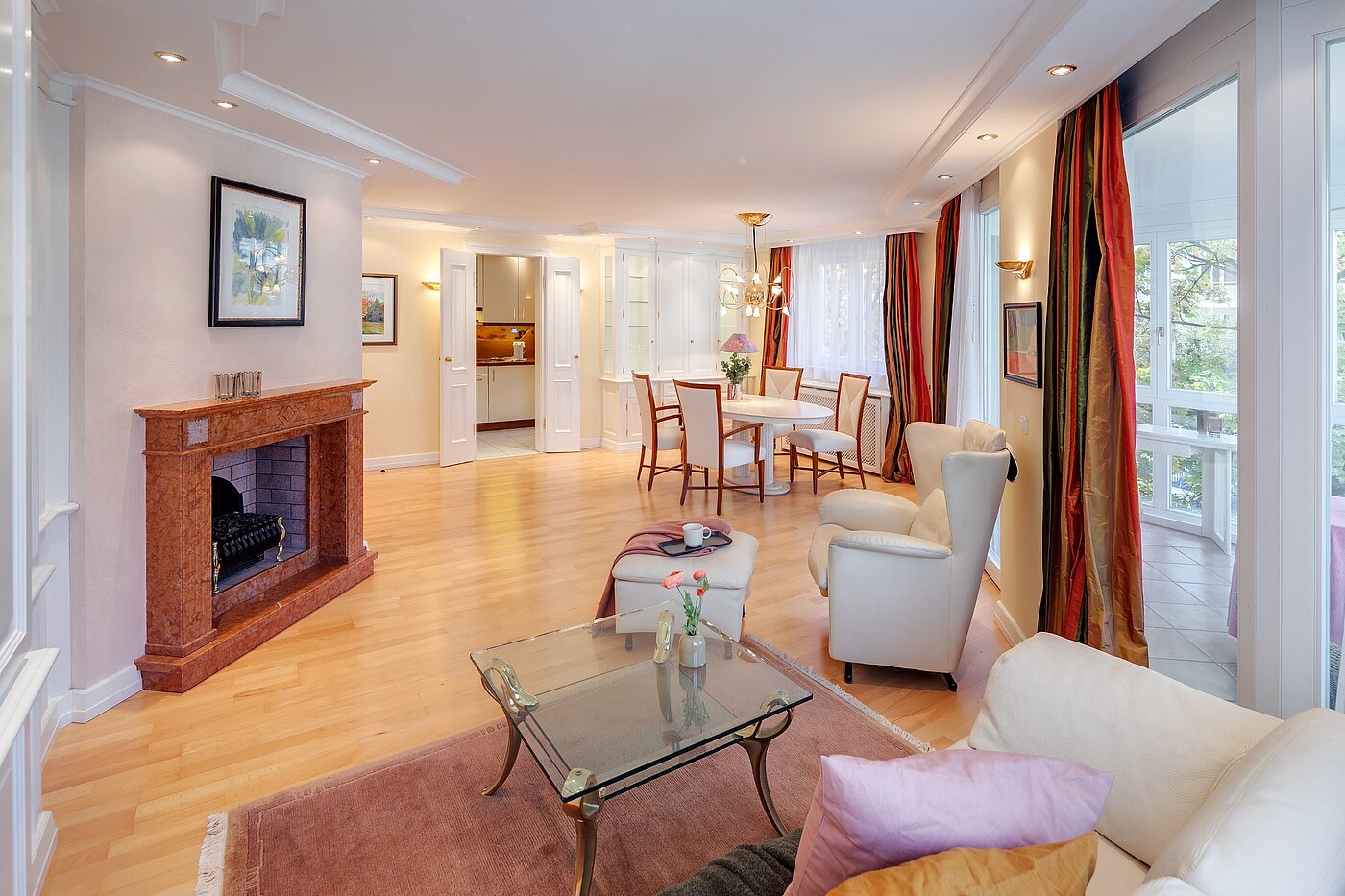 Квартира в многоэтажно доме с 2 комнатами | München-Sendling | 2010ML1 | ..elektrischem Kamin, sowie...