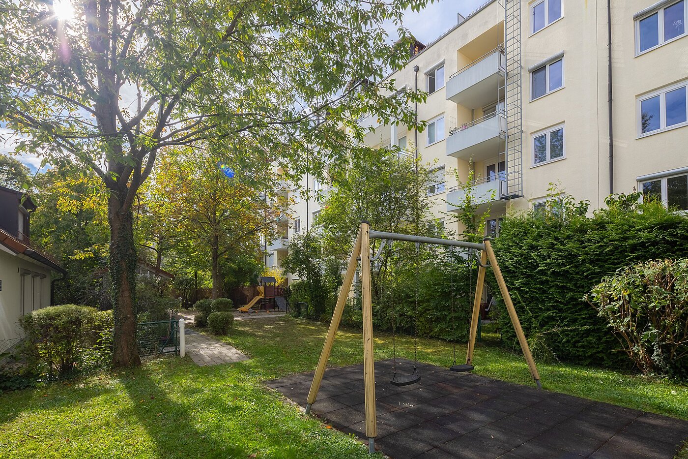 Квартира в многоэтажно доме с 2 комнатами | München-Sendling | 2010ML1 | Spielplatz im grünen Innenhof