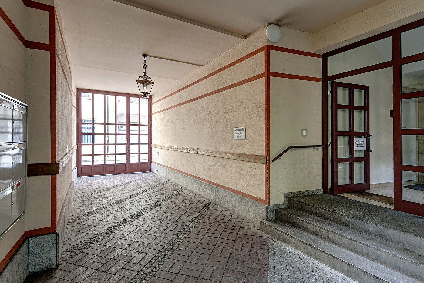 Квартира в многоэтажно доме с 1 комнатная | München-Schwabing | 2111ML3 | Der Hauseingang