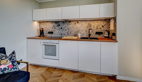 Apartment с 1 комнатная | München-Schwabing | 70376 | Schöne Küchenzeile