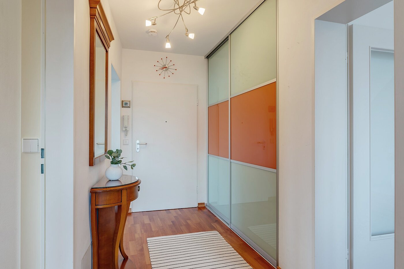 Мансардная квартира с 2 комнатами | München-Sendling | 1911ML4 | Diele mit Einbauschrank