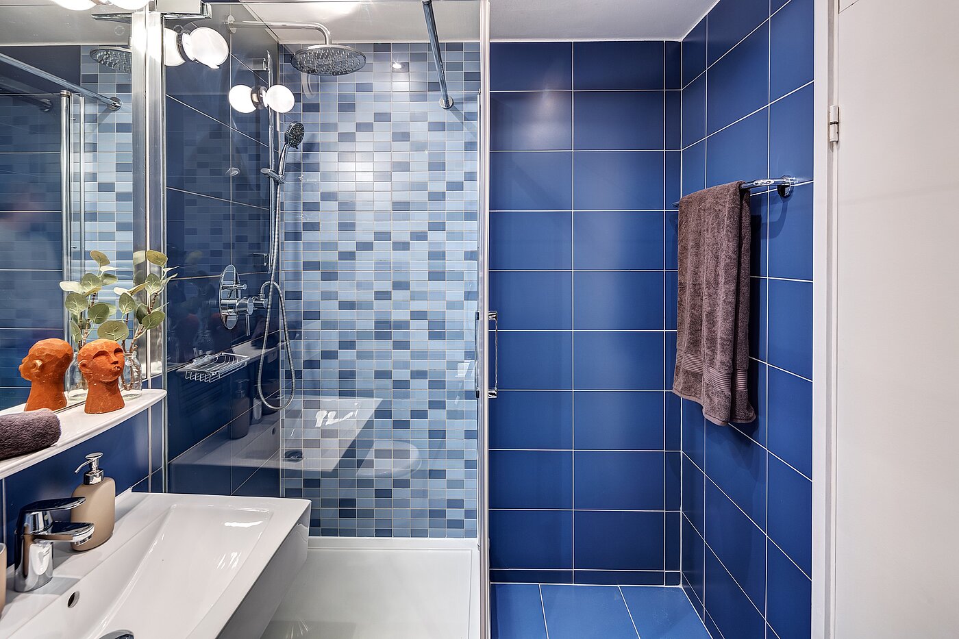 Квартира в многоэтажно доме с 1 комнатная | München-Maxvorstadt | 70165 | ...Duschbad mit...