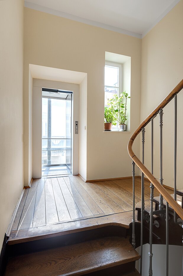 Квартира в многоэтажно доме с 5 комнатами | München-Altstadt | 700121 | ...mit Lift an der...