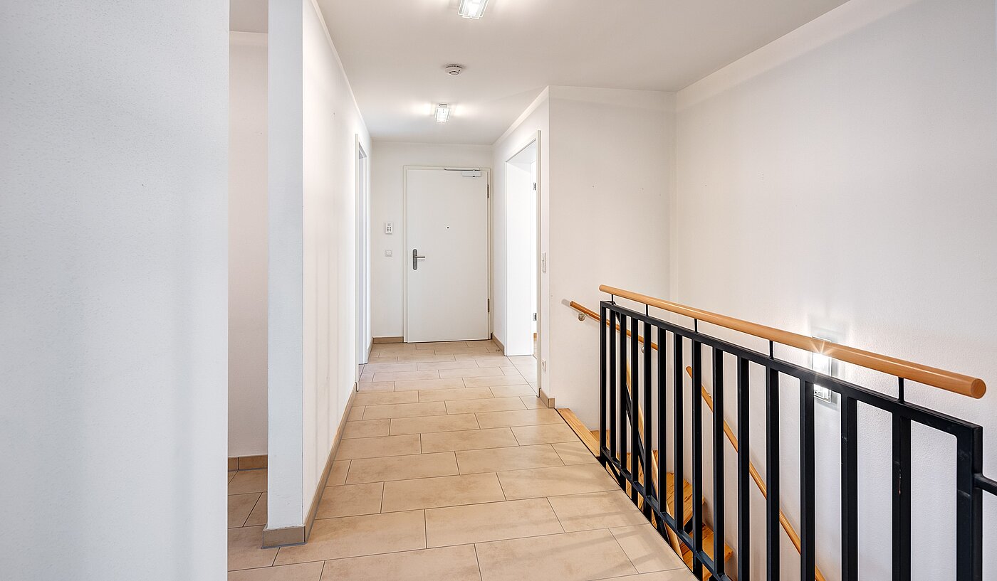Квартира в многоэтажно доме с 3 комнатами | Gauting | 70116 | Diele mit Stauraum