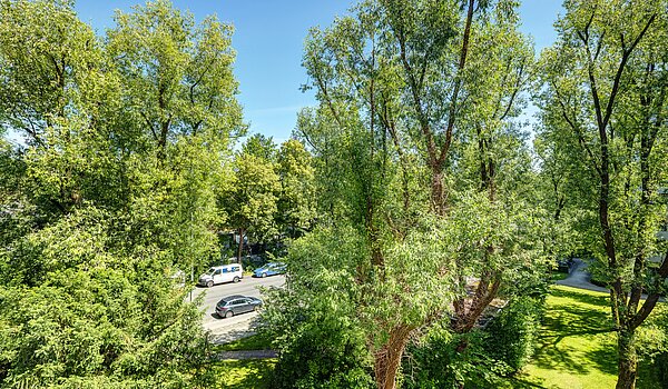 Квартира в многоэтажно доме с 2 комнатами | München-Bogenhausen | 70142 | Grüne Aussichten