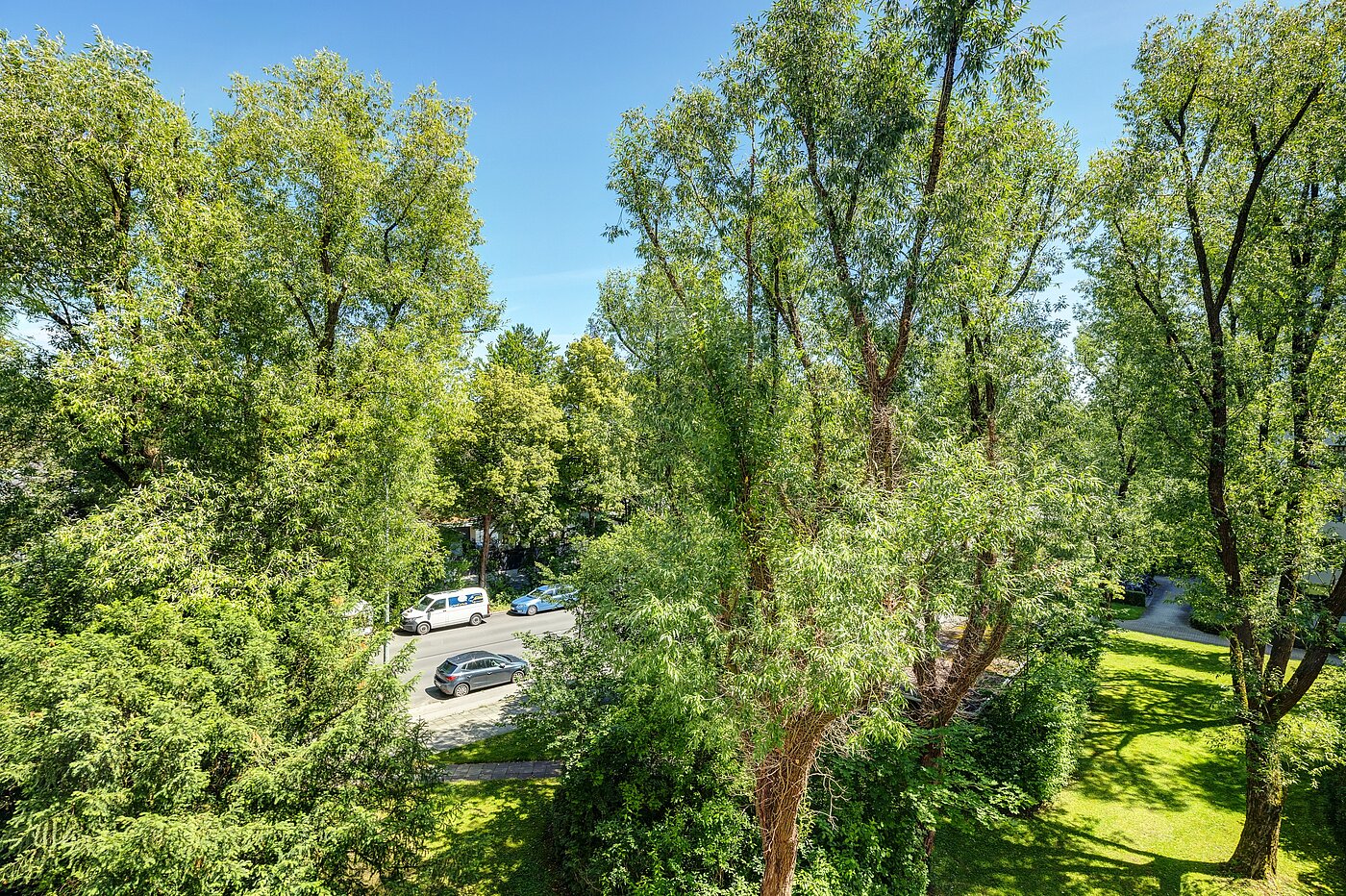 Квартира в многоэтажно доме с 2 комнатами | München-Bogenhausen | 70142 | Grüne Aussichten