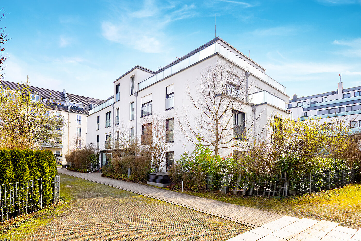 Penthouse с 2 комнатами | München-Bogenhausen | 70385 | Hausansicht mit...