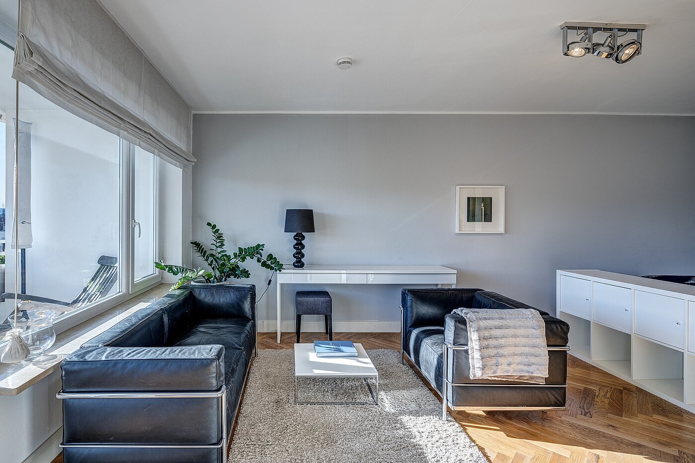 Квартира в многоэтажно доме с 1 комнатная | Rosenheim | 2109ML8 | ...mit Schreibtisch