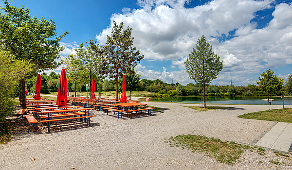 Квартира в многоэтажно доме с 2 комнатами | Poing | 70373 | Bergfeldsee