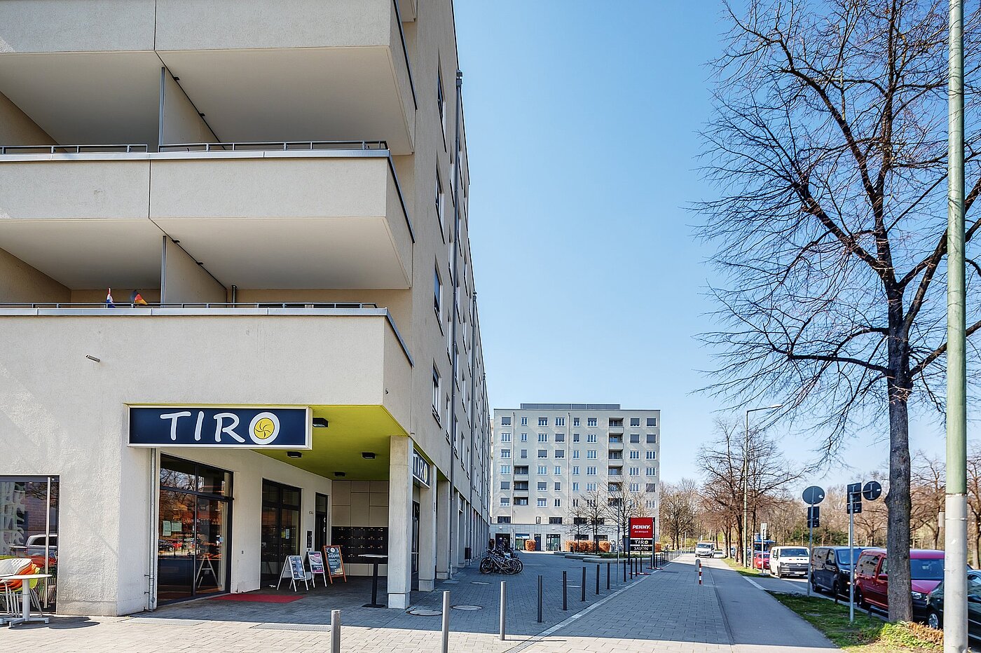 Квартира в многоэтажно доме с 2 комнатами | München-Sendling-Westpark | 2003ML10 | Bäckerei vorort