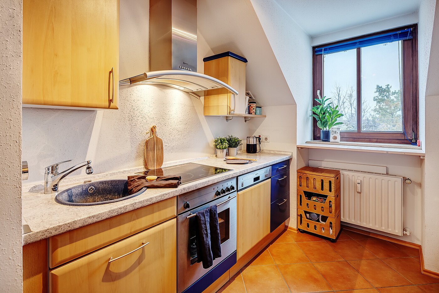 Квартира в многоэтажно доме с 2 комнатами | Germering | 70029 | Küche mit Fenster