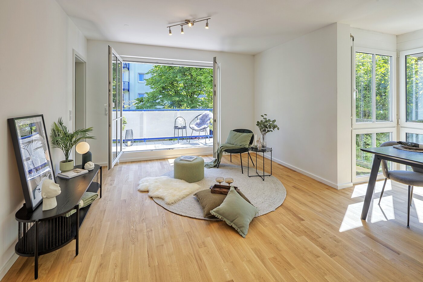 Квартира в многоэтажно доме с 2 комнатами | München-Laim | 70226 | ...-Bereich mit...