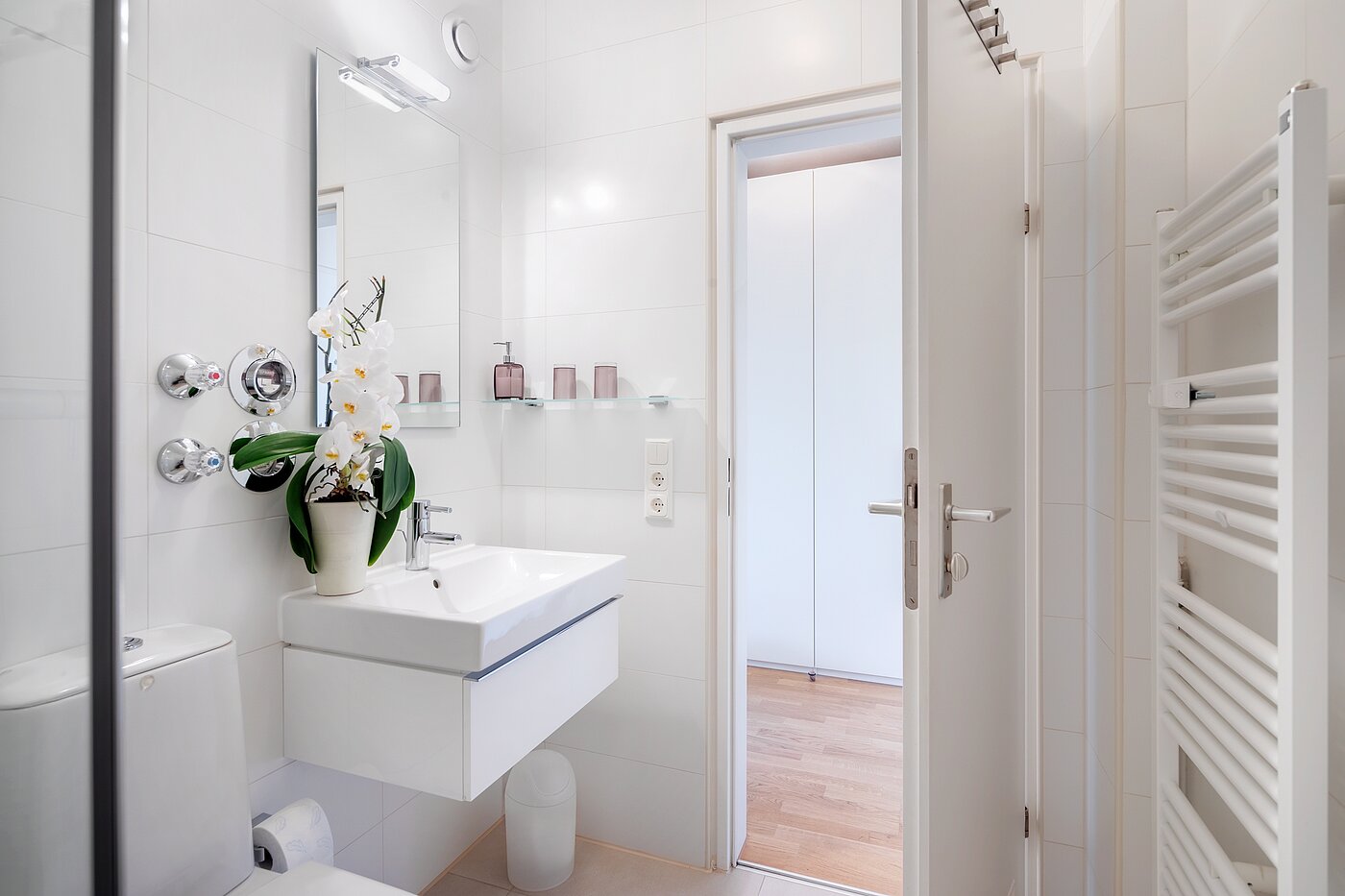 Apartment с 1 комнатная | München-Solln | 70499 | Geschmackvolles Bad...