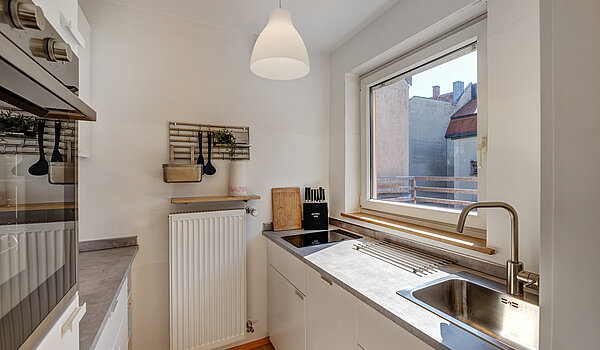 Квартира в многоэтажно доме с 1 комнатная | München-Schwabing | 70449 | Separate Küche mit ...