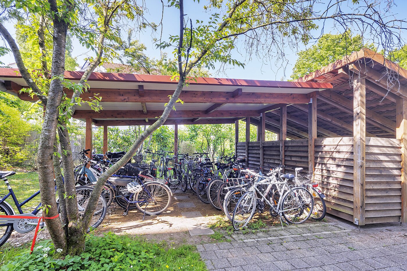 Квартира в многоэтажно доме с 2 комнатами | München-Laim | 70226 | ...-Möglichkeit