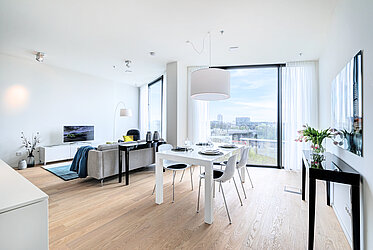 FRIENDS TOWER - Жизнь с образом жизни