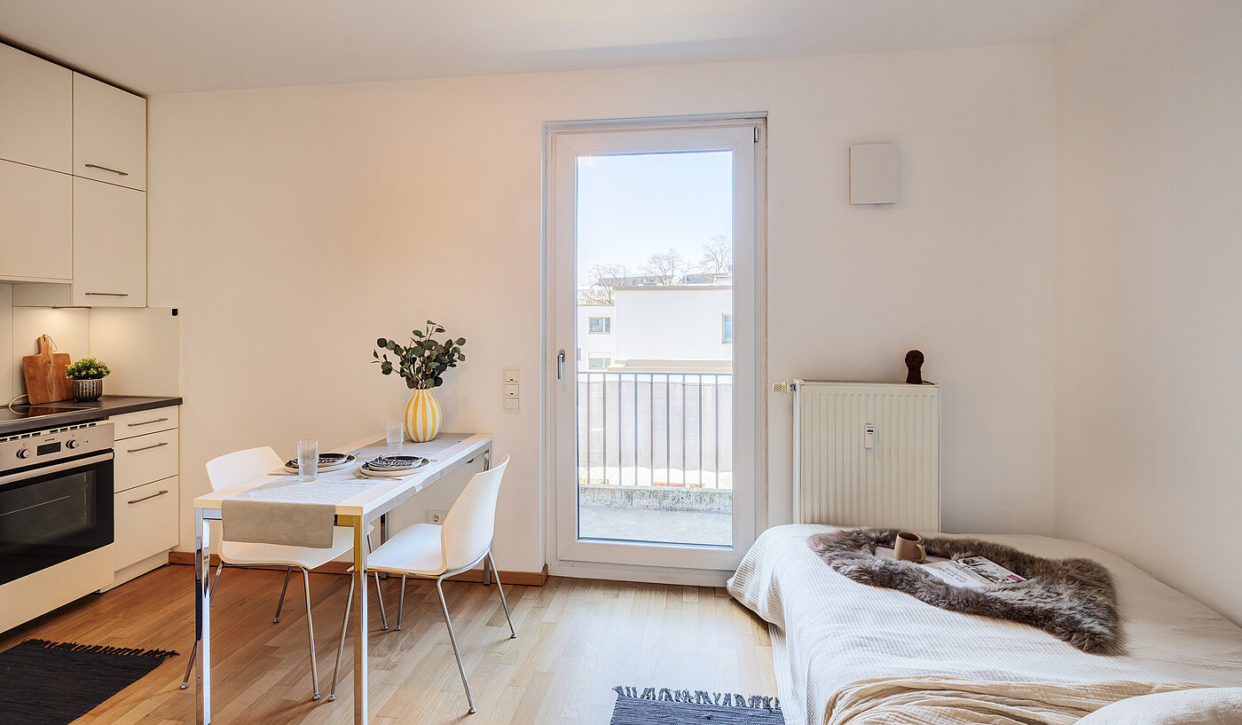 Apartment с 1 комнатная | München-Ramersdorf | 70415 | Wohn- und Schlafzimmer