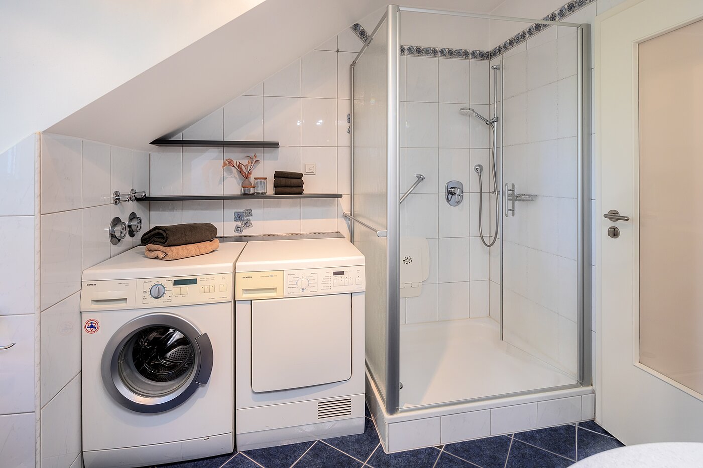 Мансардная квартира с 3 комнатами | 70501 | Dusche