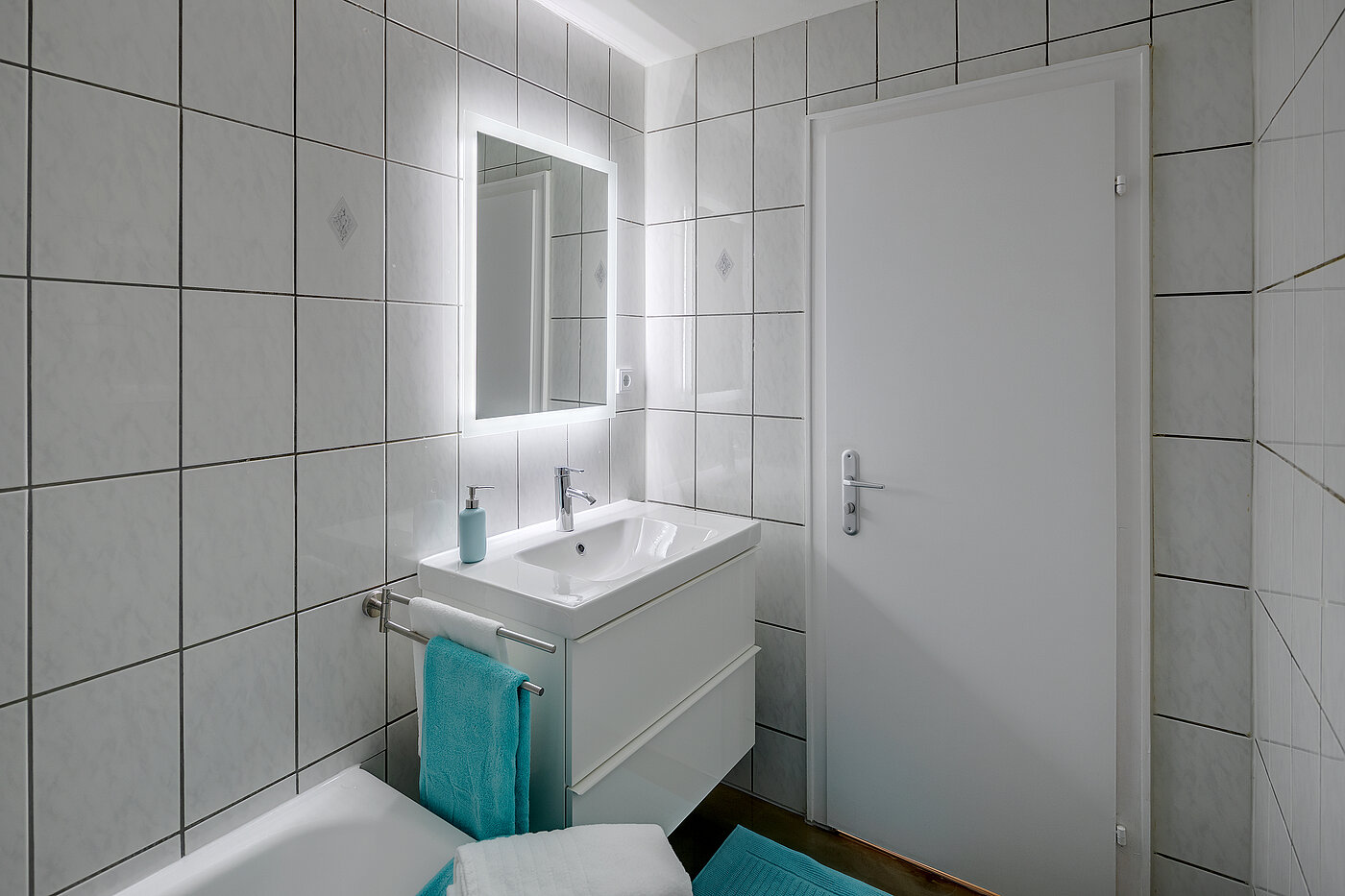 Квартира в многоэтажно доме с 1 комнатная | München-Obergiesing | 70420 | Weiß gefliest